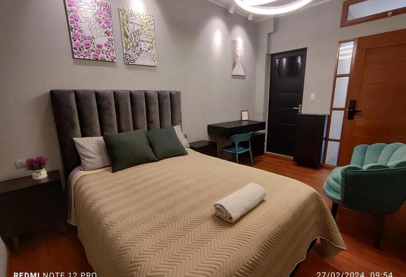 پانسیون La Casona Hostel