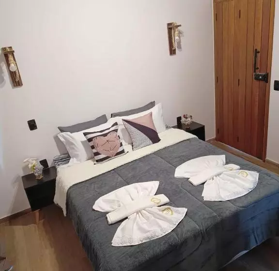 ペンション Mountain House Hospedagem