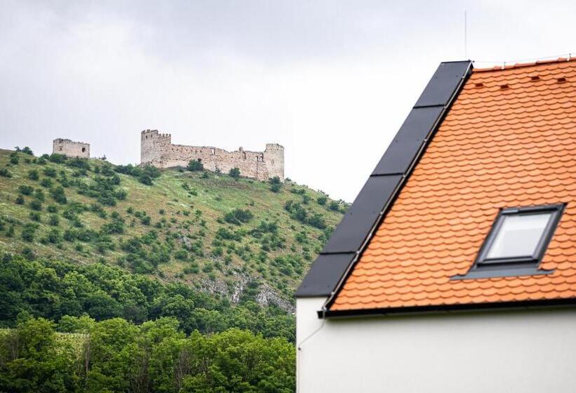 펜션 Penzion Nad Pavlovem