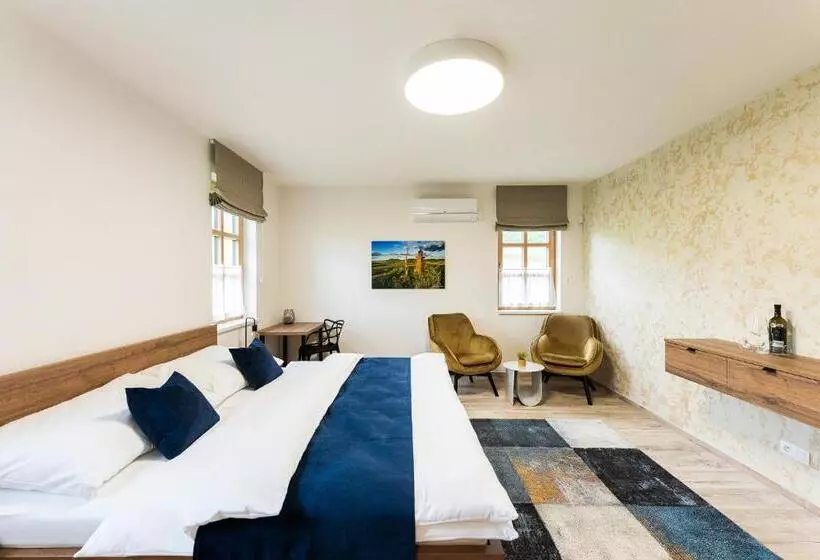 ペンション Penzion Nad Pavlovem