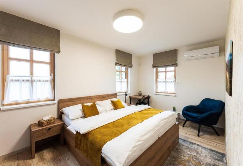 펜션 Penzion Nad Pavlovem