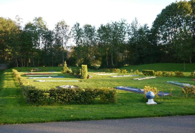 אתר נופש Summio Bungalowpark Het Hart Van Drenthe