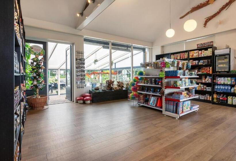 אתר נופש Summio Bungalowpark Het Hart Van Drenthe