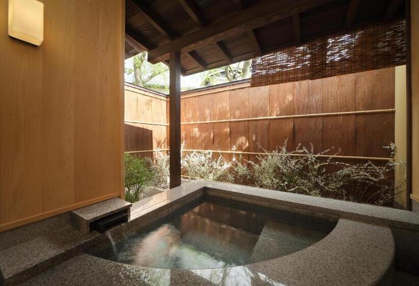 Ryokan 天童荘 Tendoso