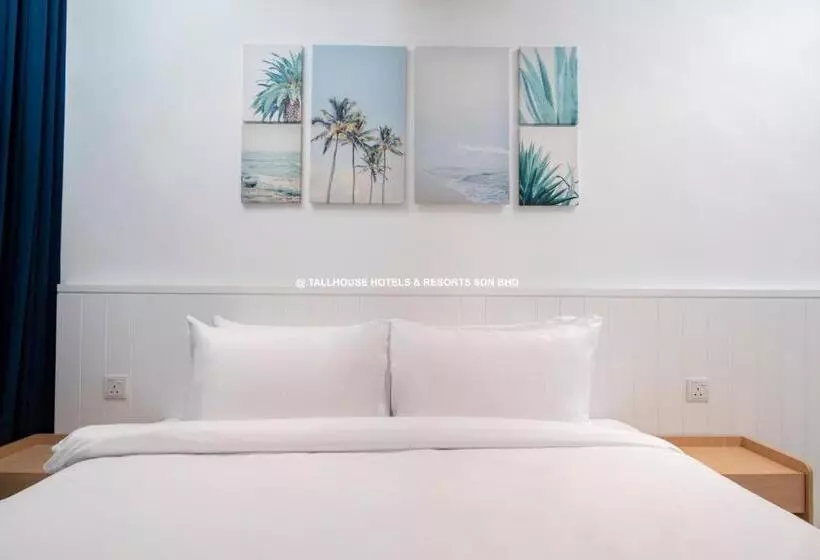 Tallhouse Apartment