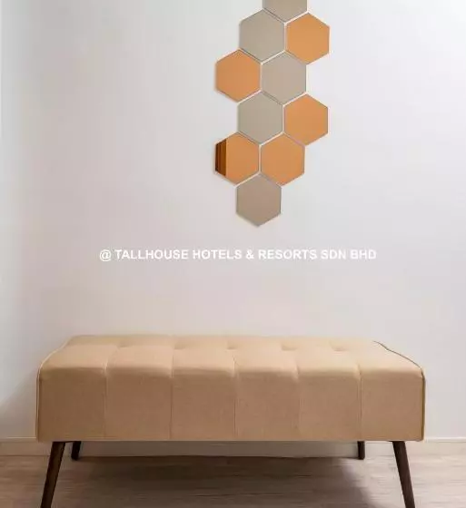 Tallhouse Apartment