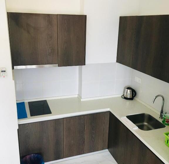 The Pine House @ Troika Kb