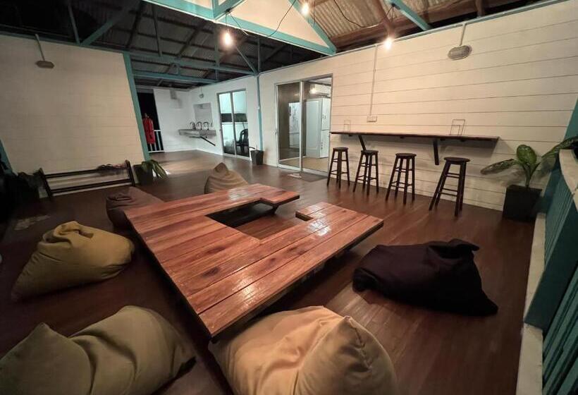 Schronisko Dormitory Pondok