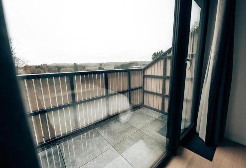 تختخواب و صبحانه Clos Nestor