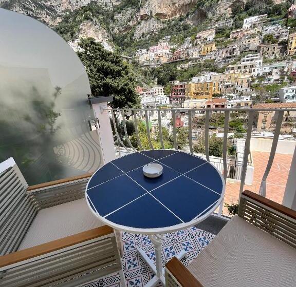 Bed and Breakfast Milky Suites Positano