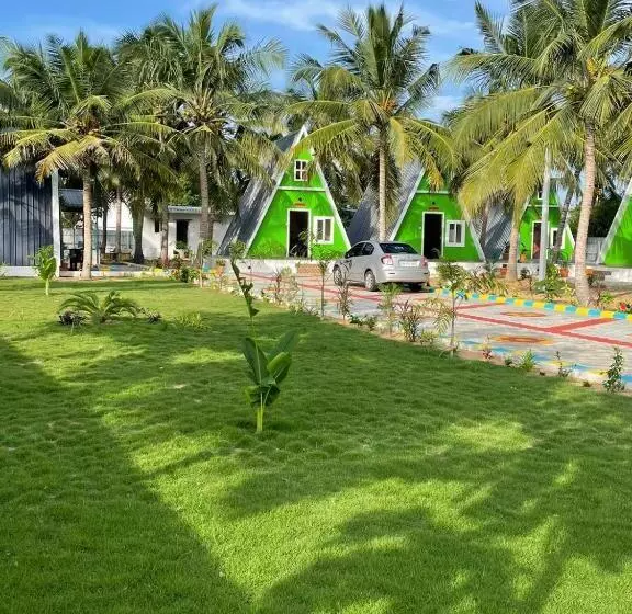Greenleaf Resorts And Restaurant