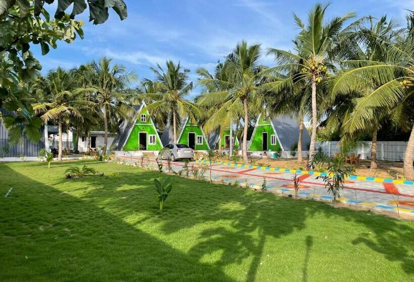 Greenleaf Resorts And Restaurant