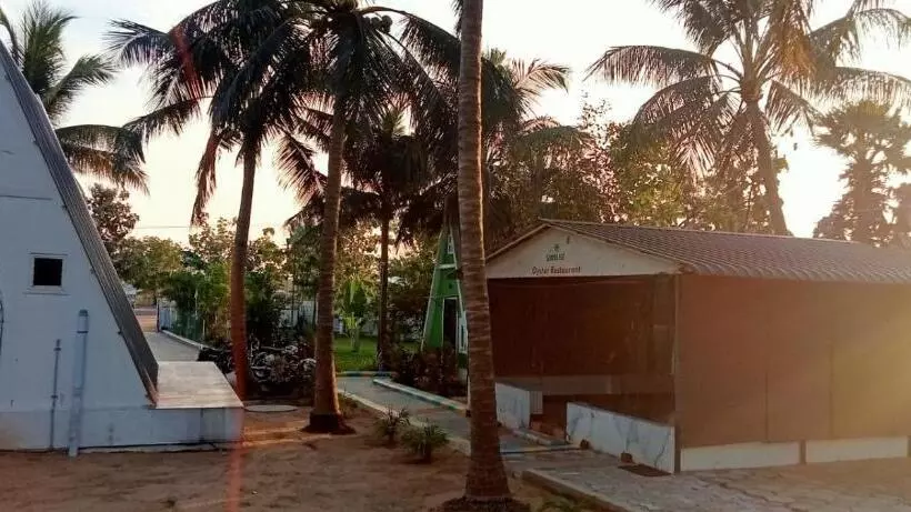 Greenleaf Resorts And Restaurant