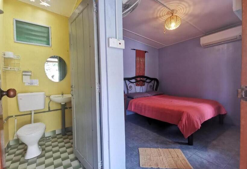 호텔 Cheers Garden Chalet