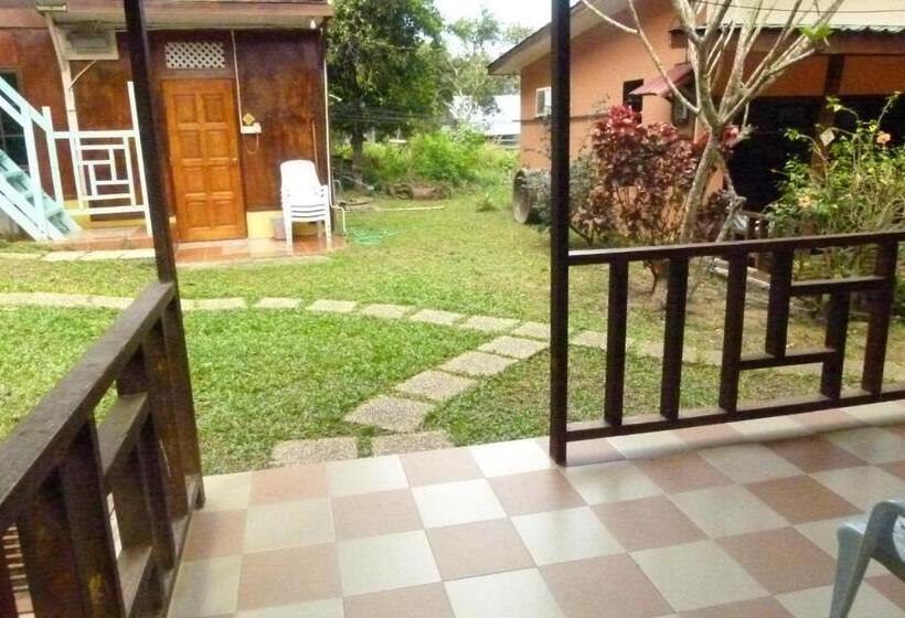 호텔 Cheers Garden Chalet