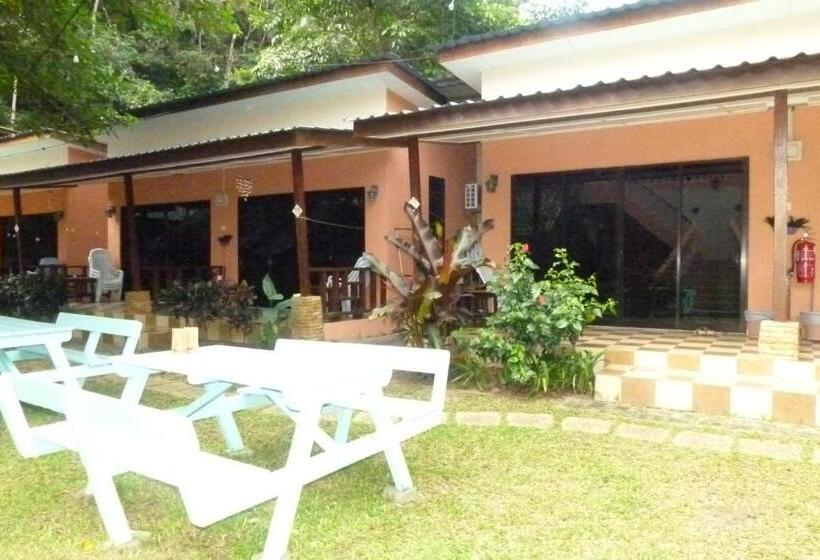 호텔 Cheers Garden Chalet