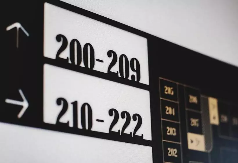 Hotelli Monocolo Boutique