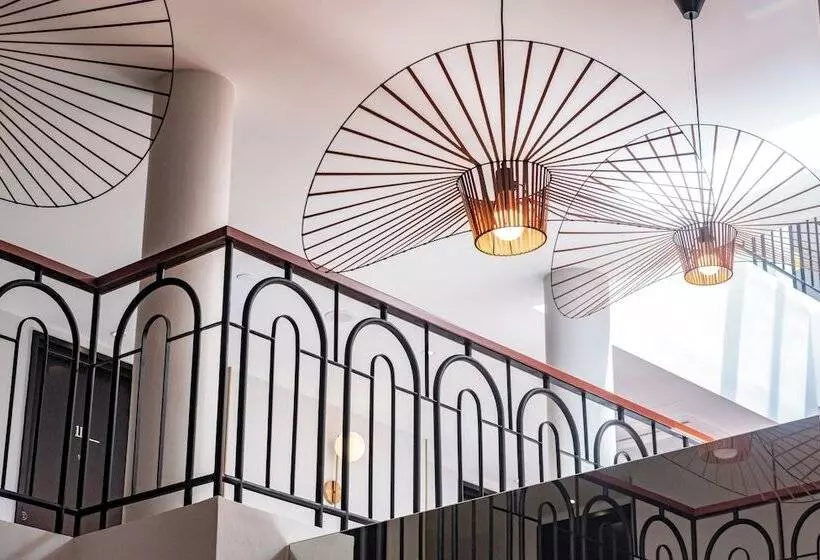 Hotelli Monocolo Boutique