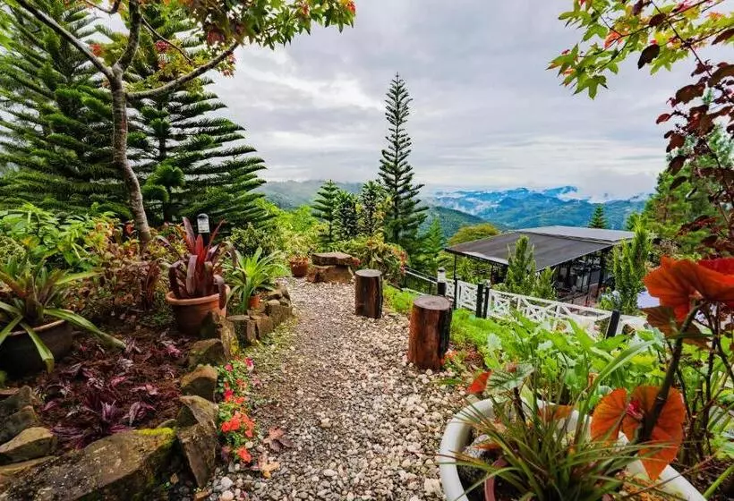 Hotelli Mountain Valley Resort