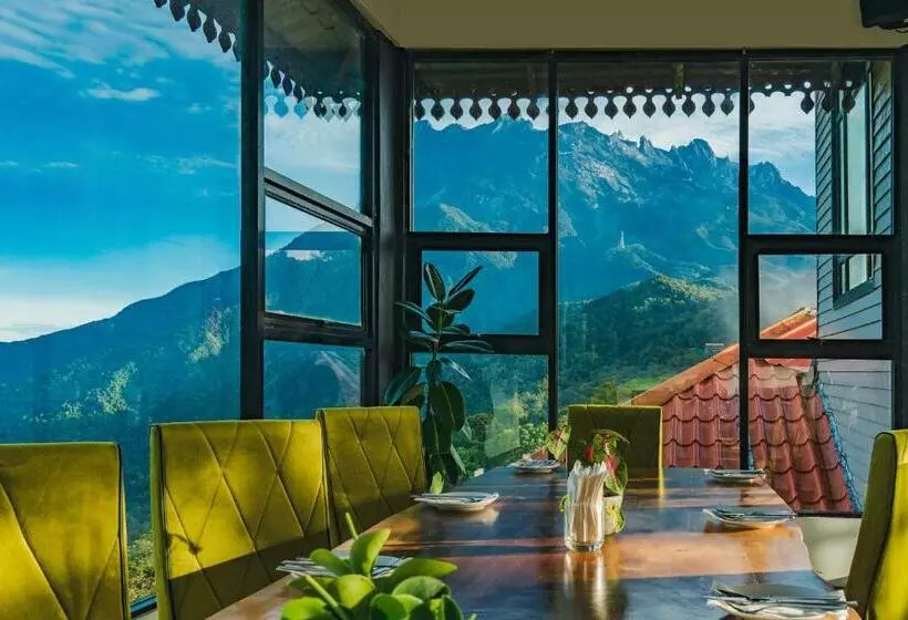 Hotelli Mountain Valley Resort