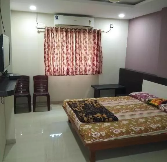 ホテル Sai Darshan Guest House