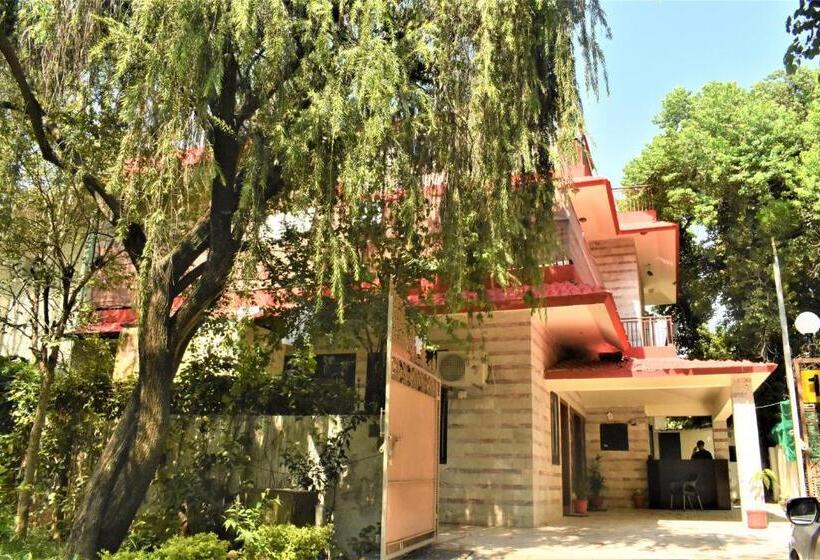 膳宿费 17 Guest House