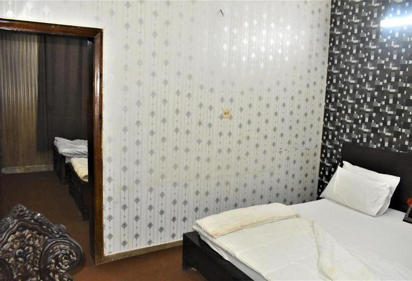 膳宿费 17 Guest House