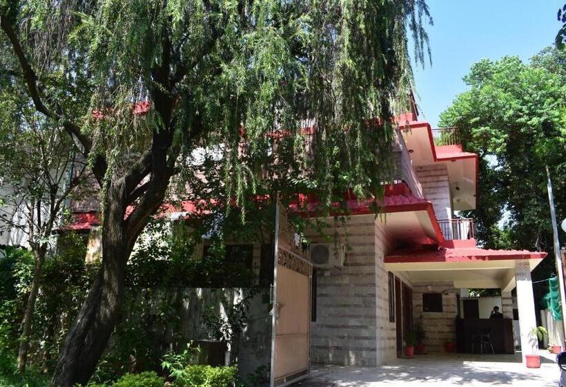 膳宿费 17 Guest House