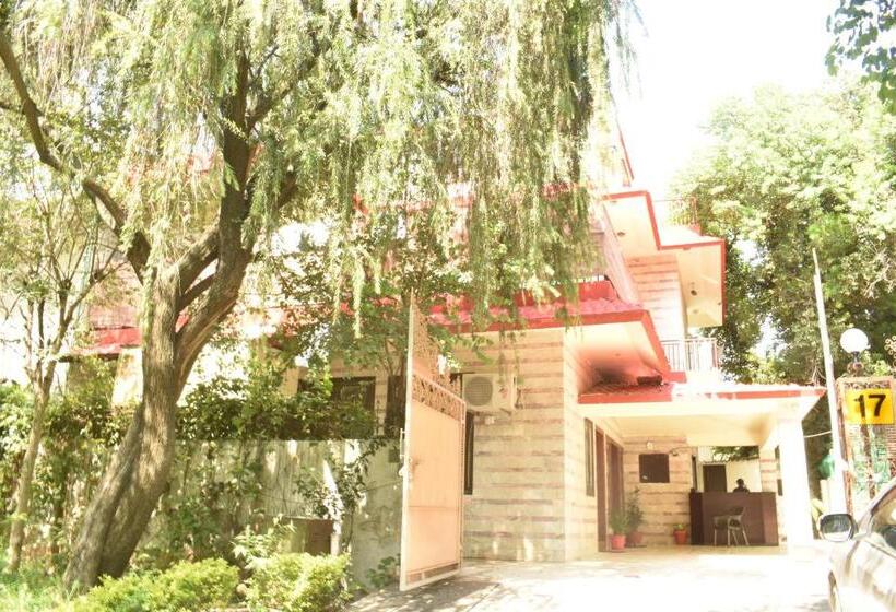 膳宿费 17 Guest House