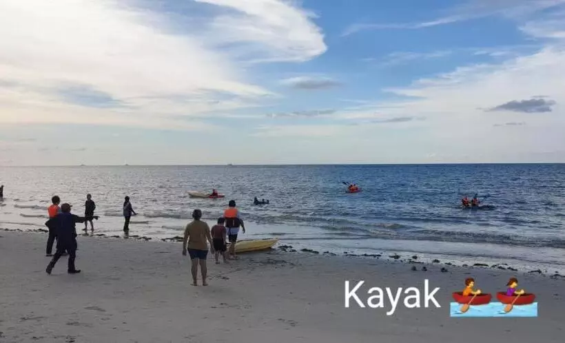ペンション Private Beach House With Sunset View @ Kuala Penyu Sabah