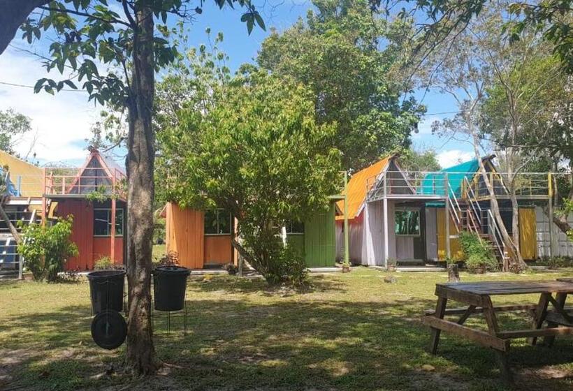 פנסיון Private Beach House With Sunset View @ Kuala Penyu Sabah