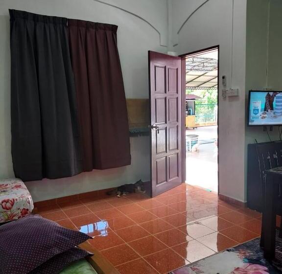 פנסיון Room 345