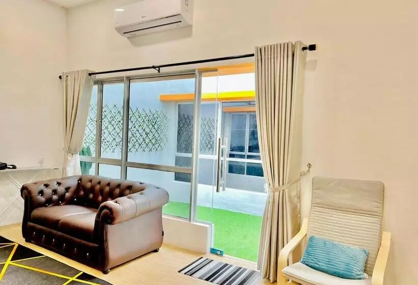 Majatalo The Palace Guest House, Seri Gading Batu Pahat