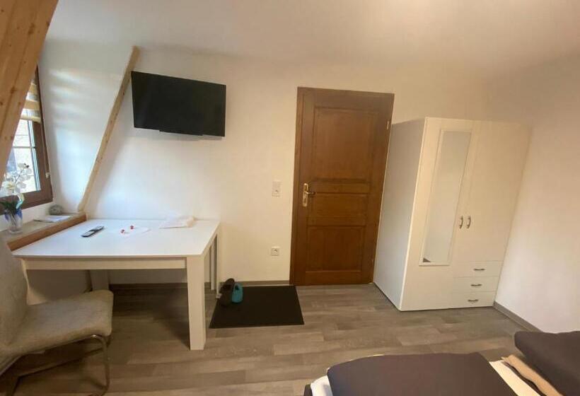 ペンション Zimmervermietung Abir