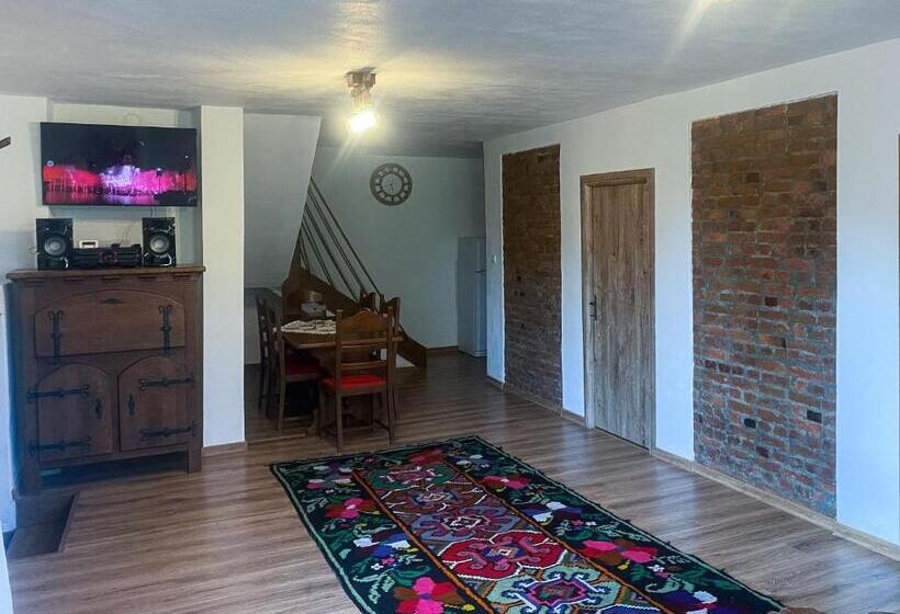 Pensiunea Casa Hărăbor