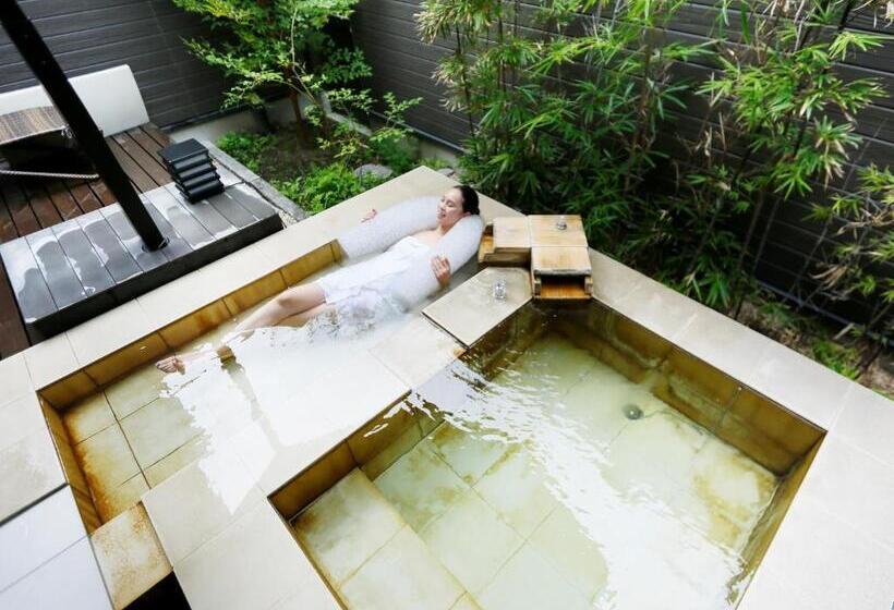 Ryokan 湯本庵清姫