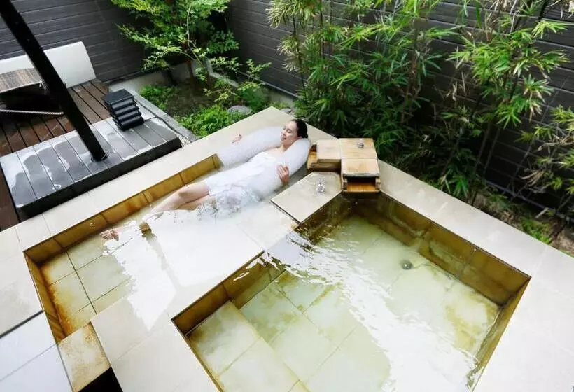 Ryokan 湯本庵清姫