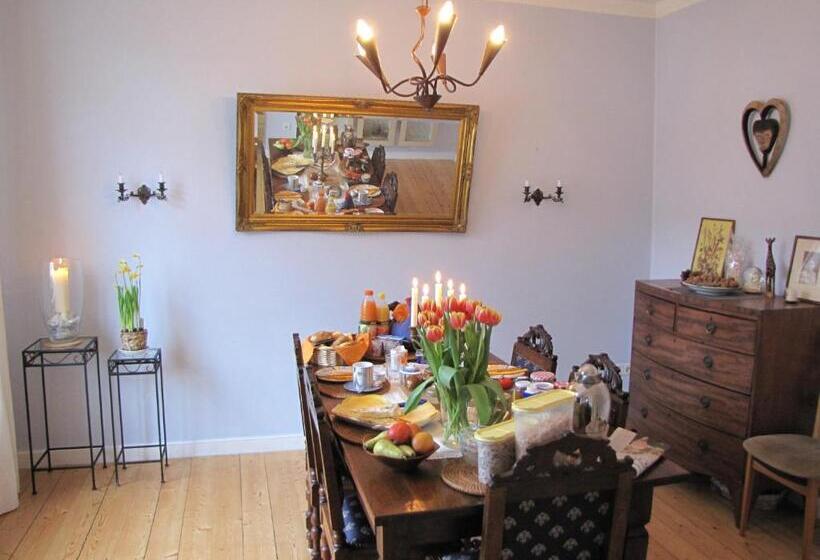 مبيت وإفطار Casa Nostra