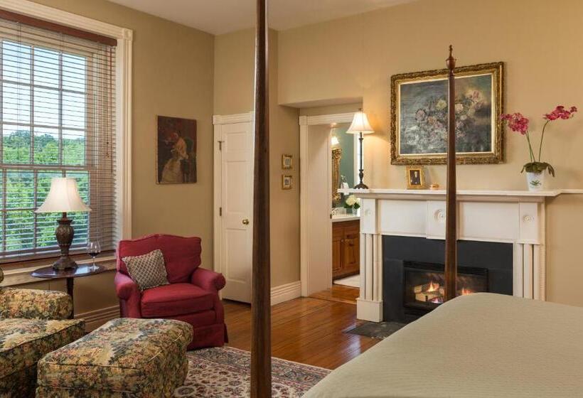 ベッドアンドブレックファースト Inn And Cabins At Vaucluse Spring