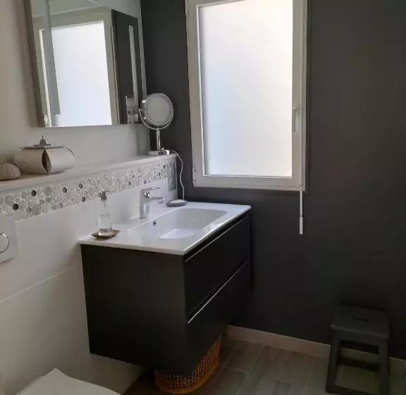 Aamiaismajoitus (B&B) Le Crabe Rouge