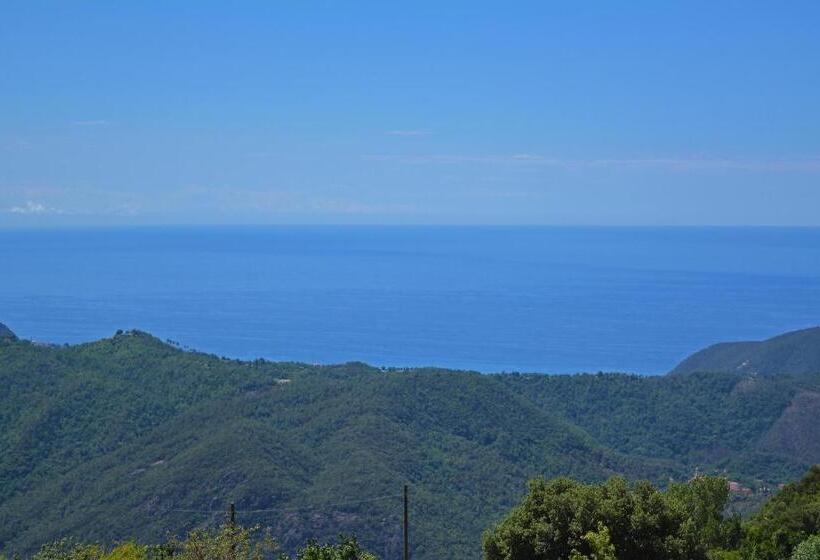 هتل Agriturismo Monte Pu