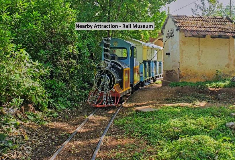 Отель Collection O 19289 The Olive Grand