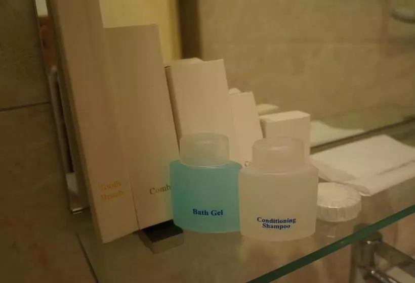 ホテル Labuan Jati