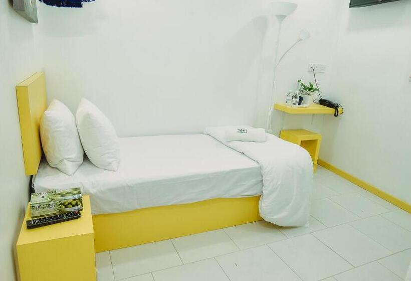 בית מלון כפרי The Serai Cottage Downtown