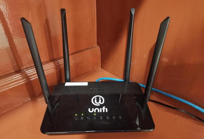 Pensió Shangrila House @ 香格里拉民宿