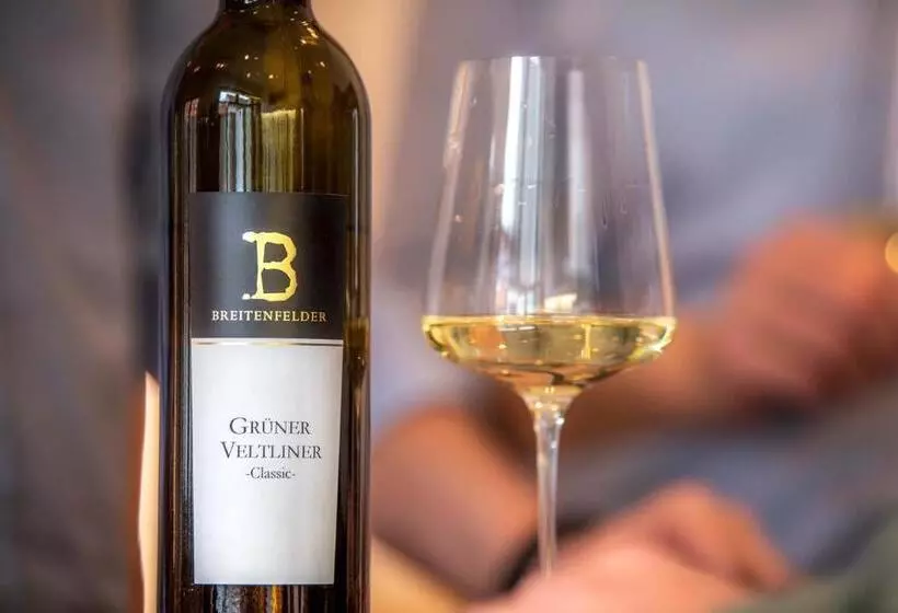 ペンション Weingut Breitenfelder