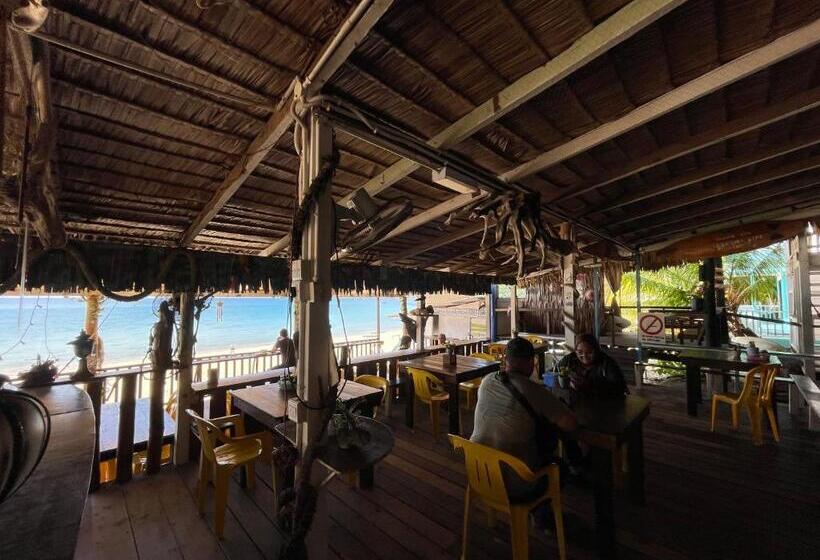 Kurort Beach Shack Chalet Garden View Aframe Small Unit