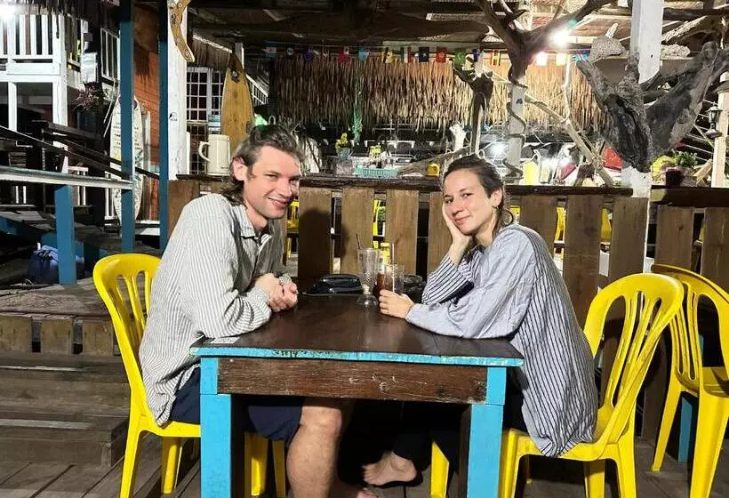 リゾートホテル Beach Shack Chalet   Garden View Aframe Small Unit