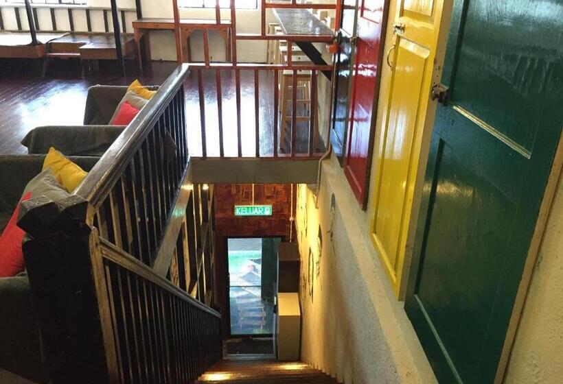 Schronisko Hikers Sleep Port Guesthouse