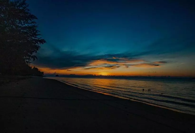 ユースホステル Swiss Cottage Tioman